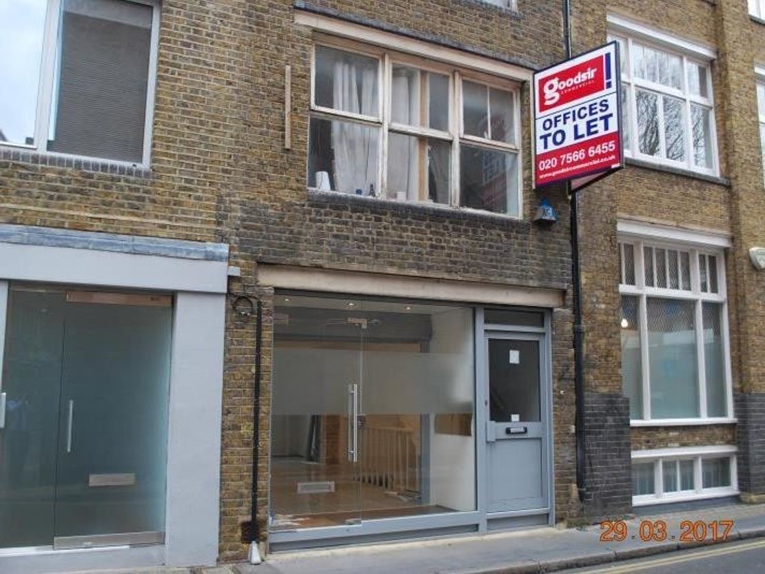 1-2 Domingo St, London EC1Y 0TA, UK