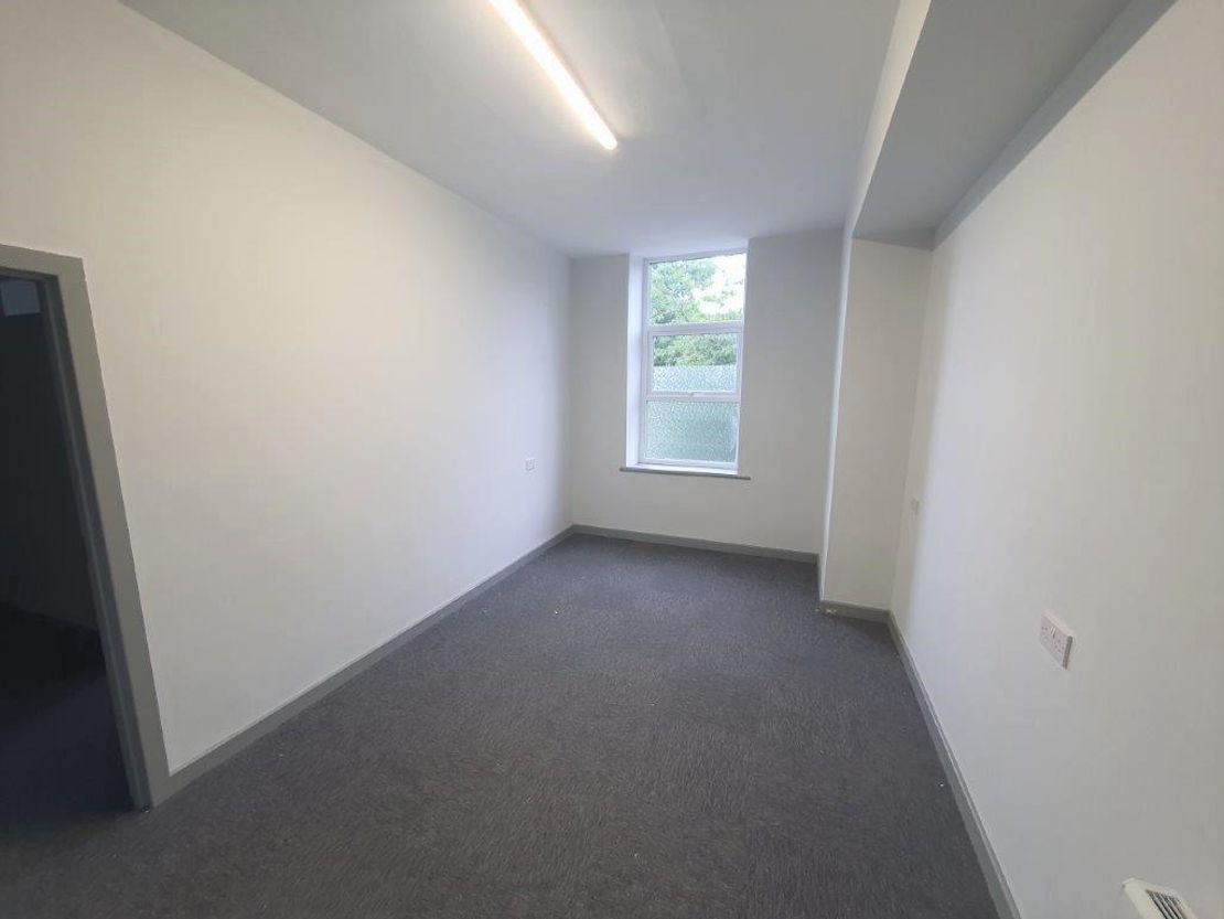 Acorn Business Centre, Balme Road, Cleckheaton