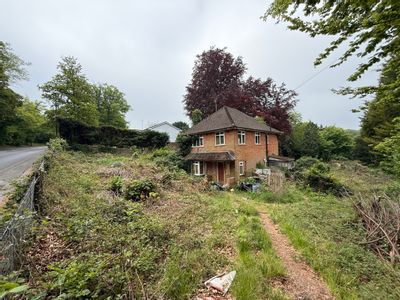 Property Image for 123 Old Farleigh Road, South Croydon, Surrey, CR2 8QH