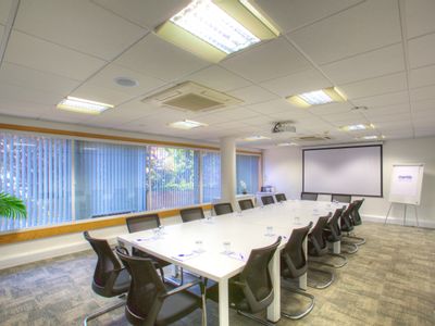 Property Image for Elizabeth House, Baddow Road, Chelmsford, Essex, CM2 0DG