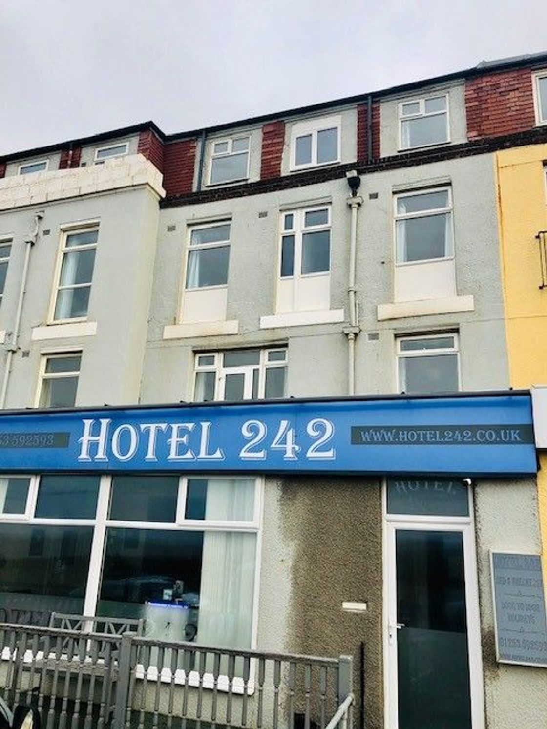 For Sale Queens Promenade, Blackpool, FY2 PropList