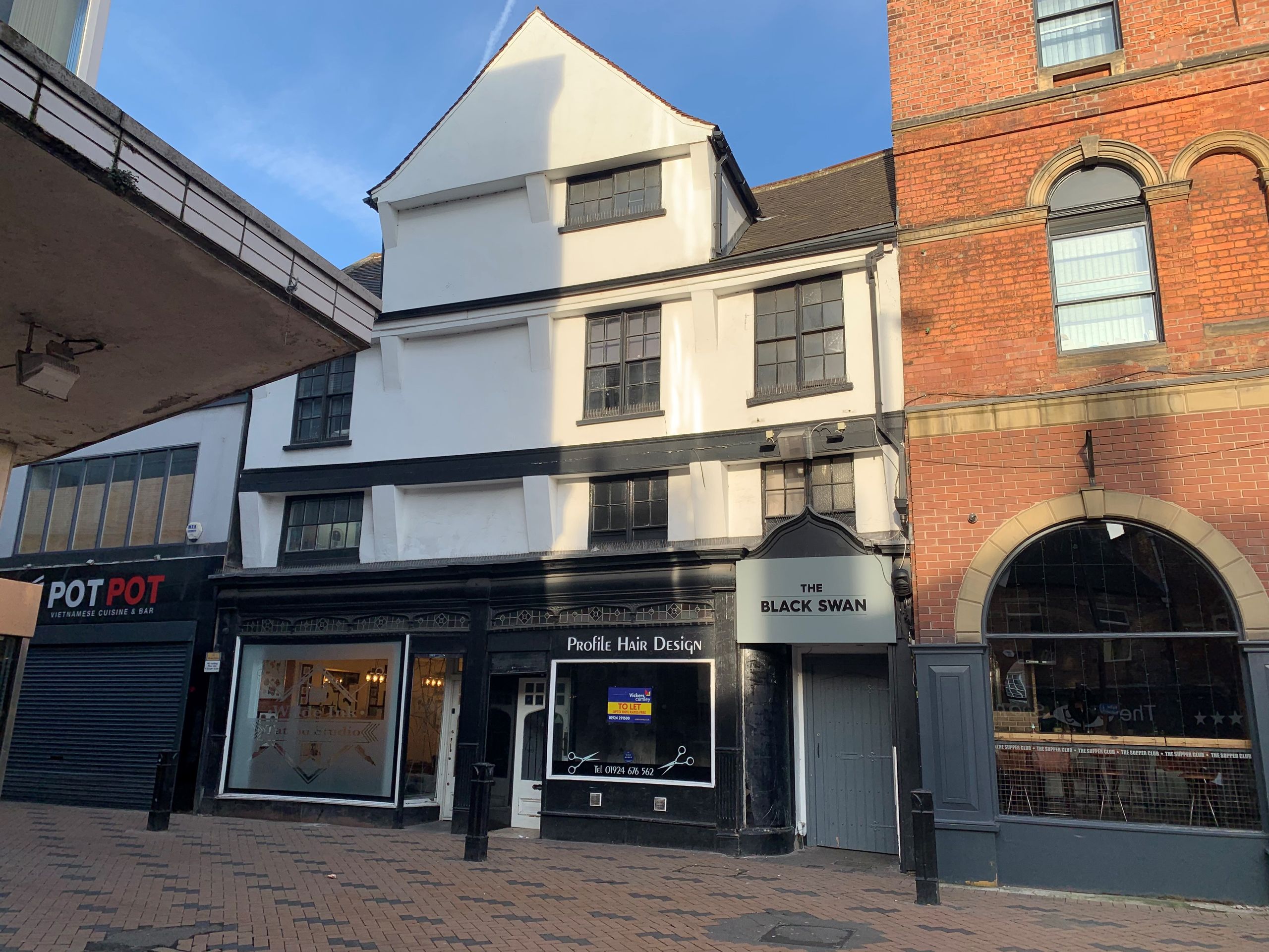 To Let 6 Silver Street, Wakefield, West Yorkshire, WF1 1UY PropList