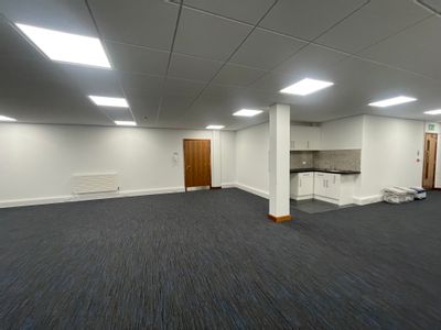 Property Image for Portal House, A51, Botterley Court, Calveley, Nantwich, Cheshire, CW6 9GT