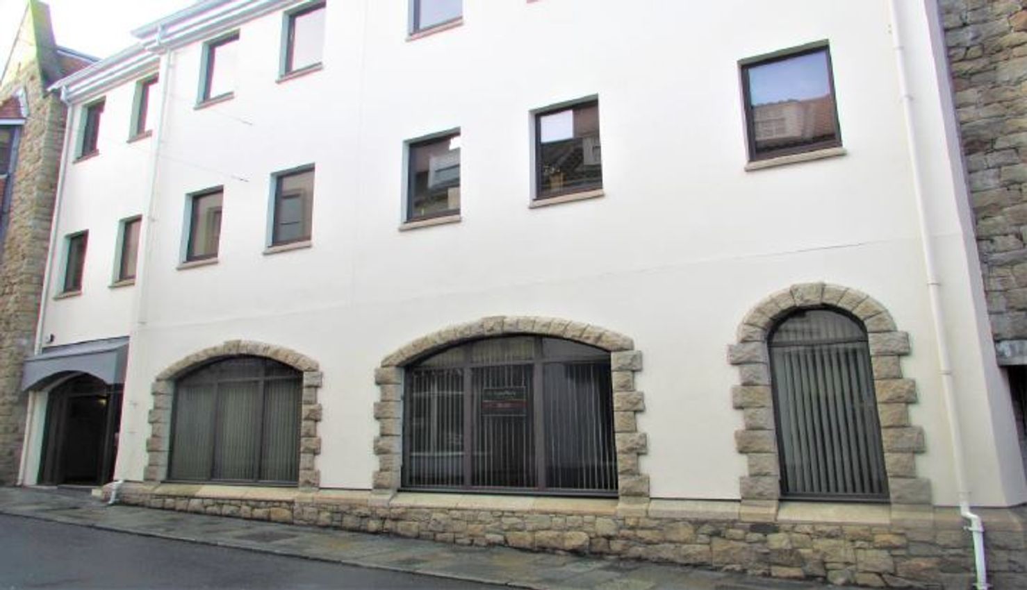 To Let St Martins House, Le Bordage, St Peter Port GY1 4JE PropList