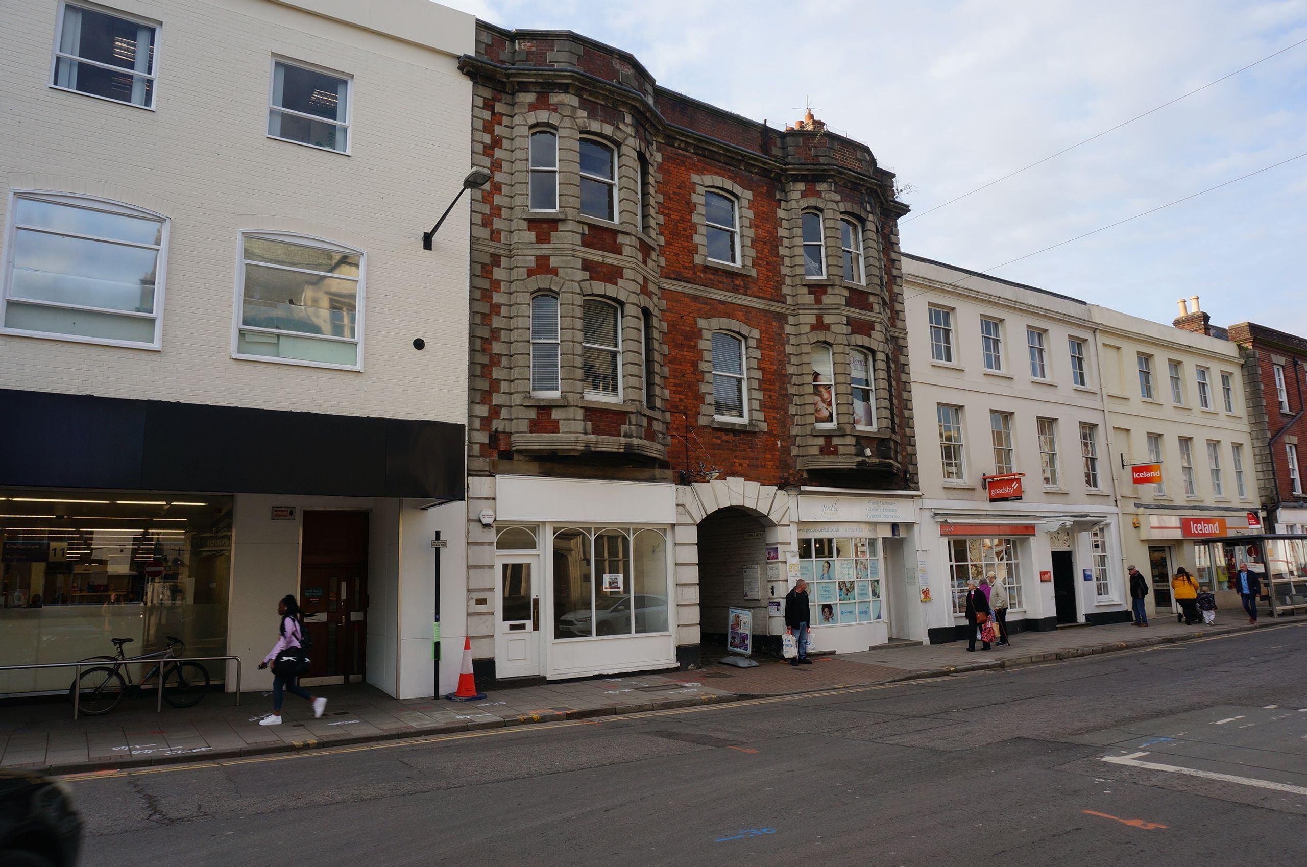 For Sale Upper Floors 27 Castle Street, Salisbury, Wiltshire, SP1 1TT