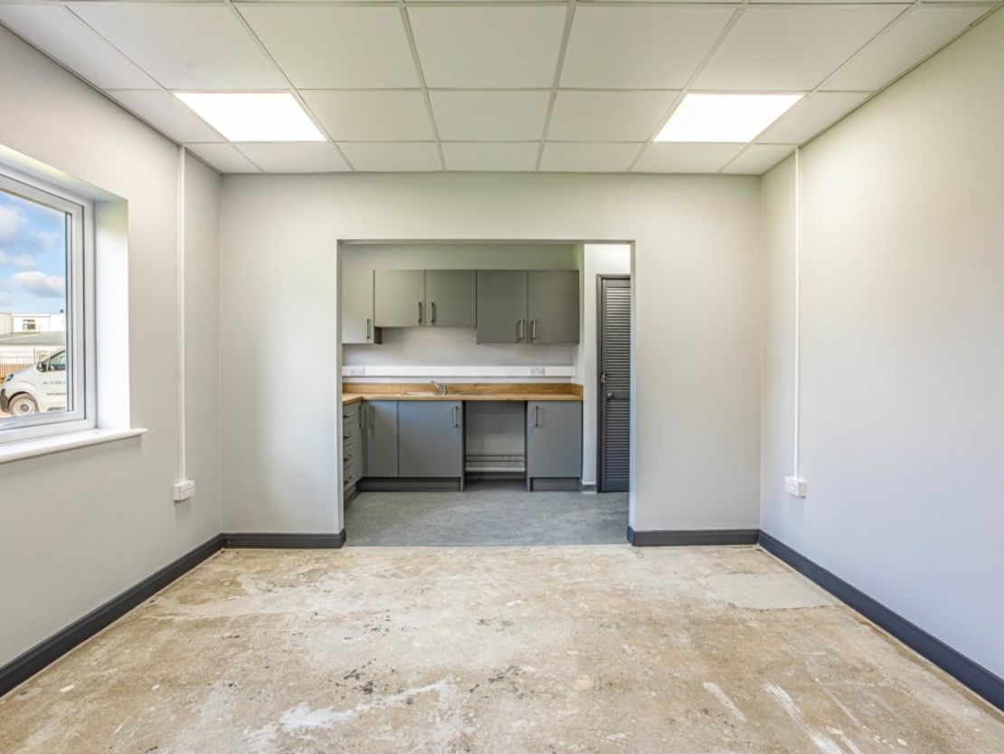 Four Seasons House | Enterprise Way | Pinchbeck | Spalding | Lincolnshire | PE11 3YR