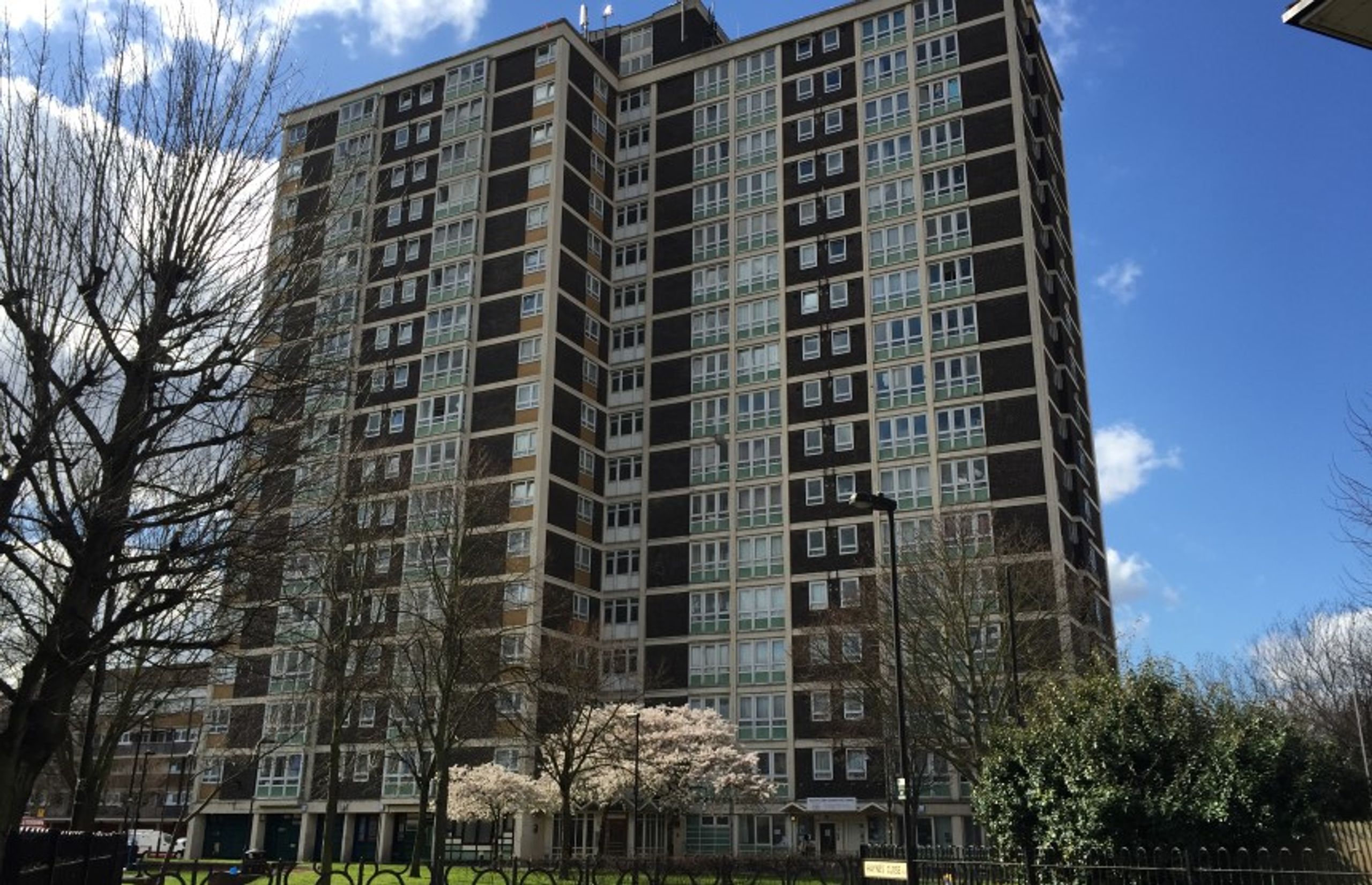 Auction Robbins House, Northumberland Park, Tottenham, N17 0QA