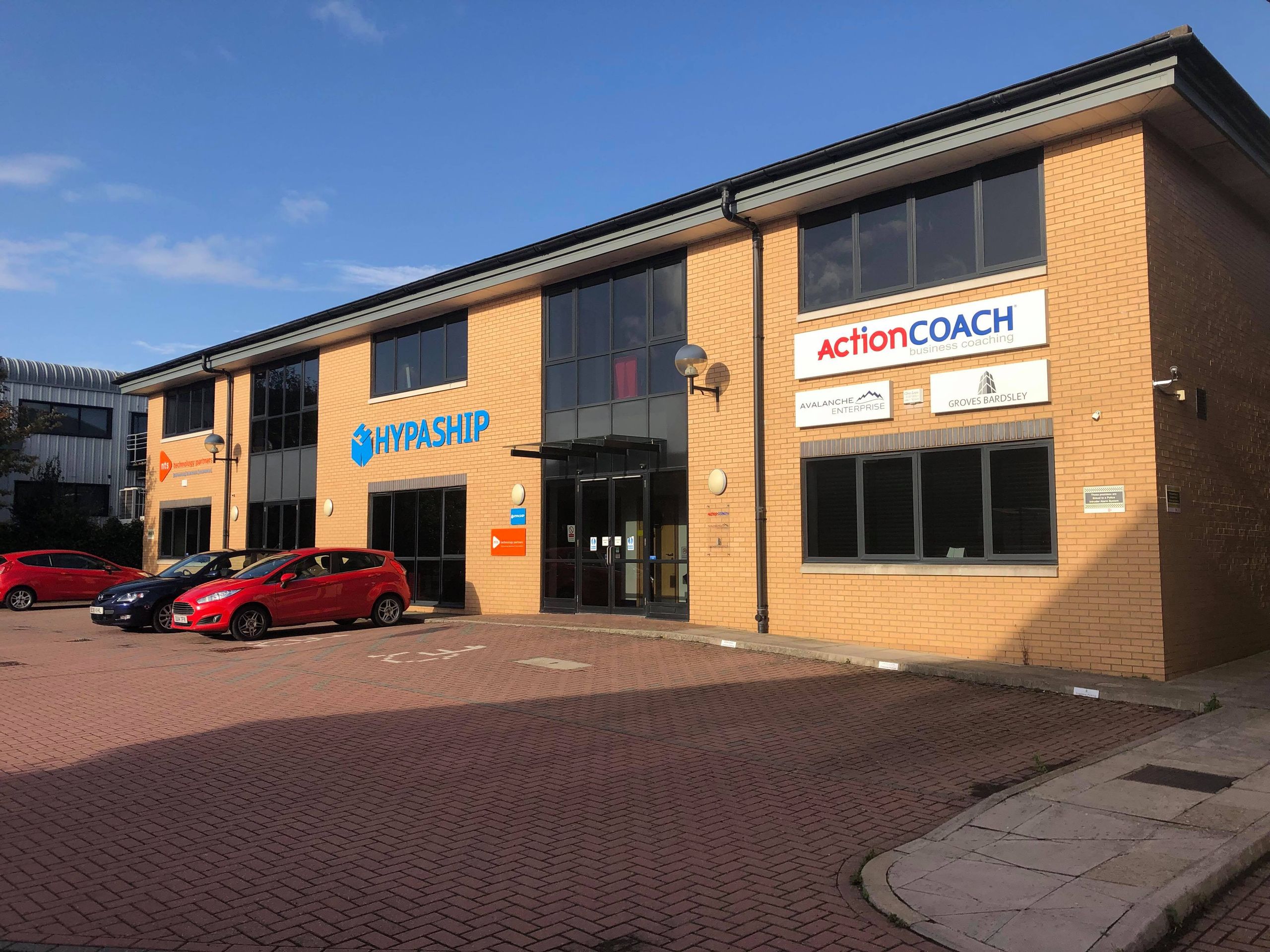 For Sale Deer Park House, Range Road, Witney, Oxfordshire, OX29 0YN PropList