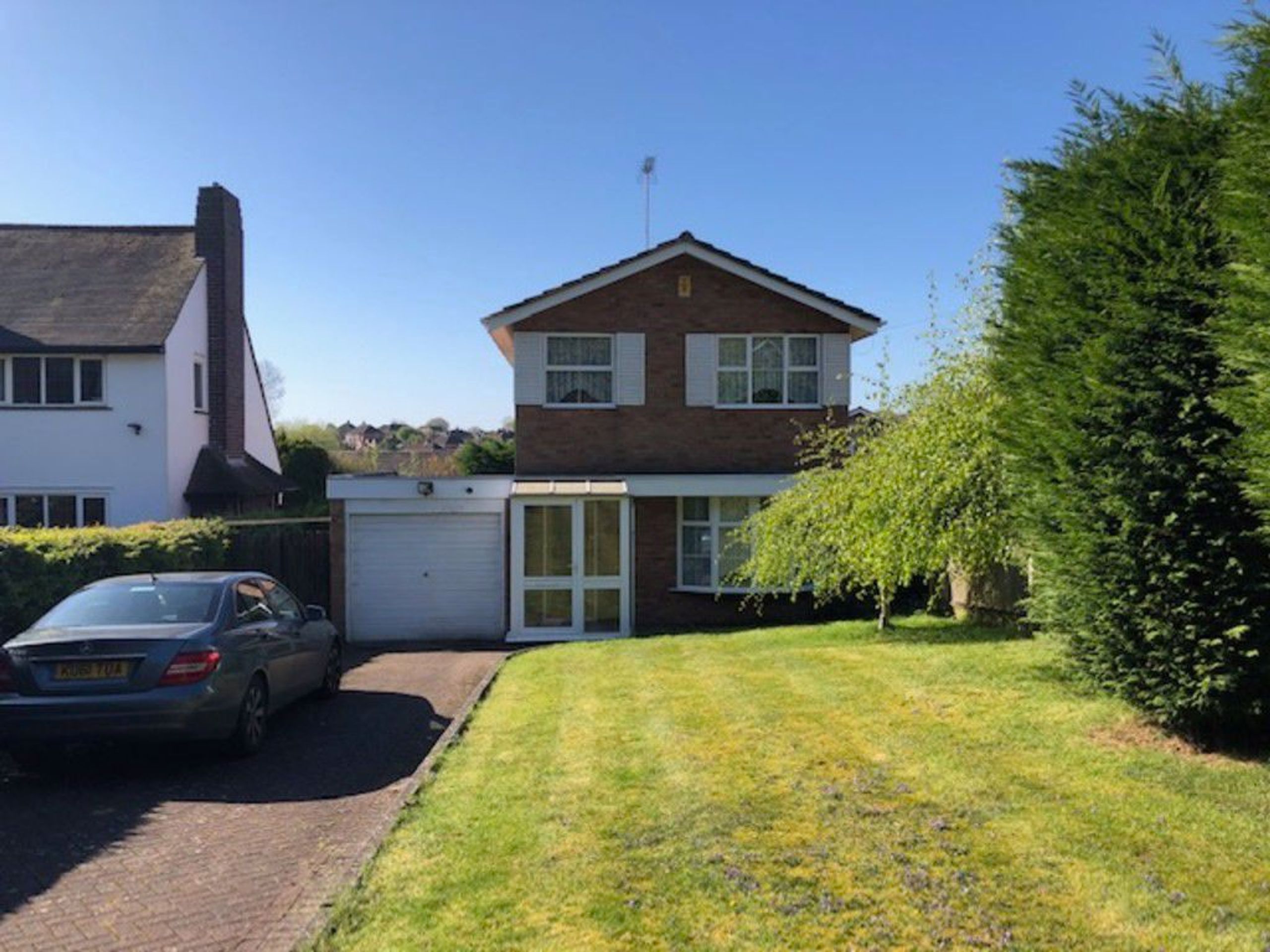 For Sale 47 Hollywood Lane PropList