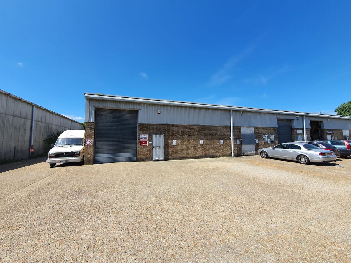 To Let Unit 4 Ventura Place, Upton, Poole, BH16 5SW PropList