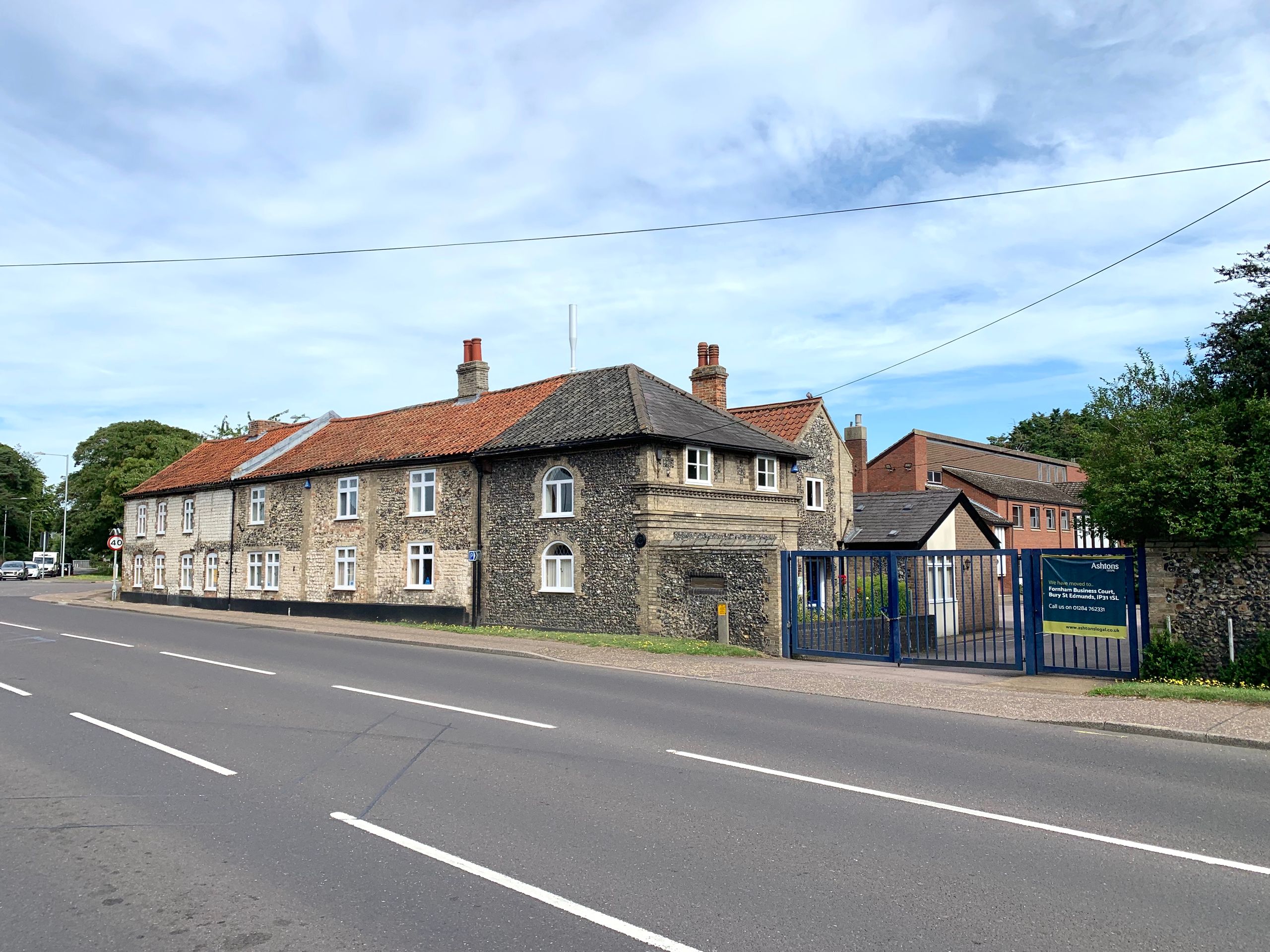 For Sale The Gatehouse, 17 Bury Road, Thetford, Norfolk, IP24 3PL