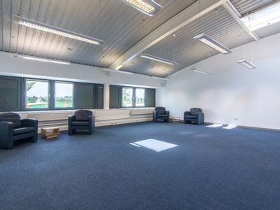 Property Image for Mansfield Innovation Centre, Oakham Business Park, Hamilton Way, Mansfield, Nottinghamshire, NG18 5BR