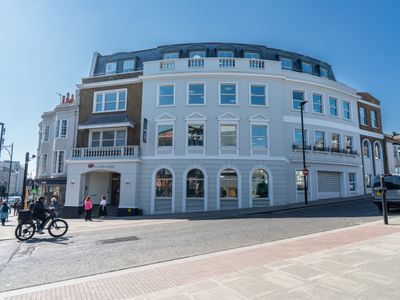 Property Image for Princes House 2nd & 3rd Floors, Queens Road, Brighton, BN1 3XB