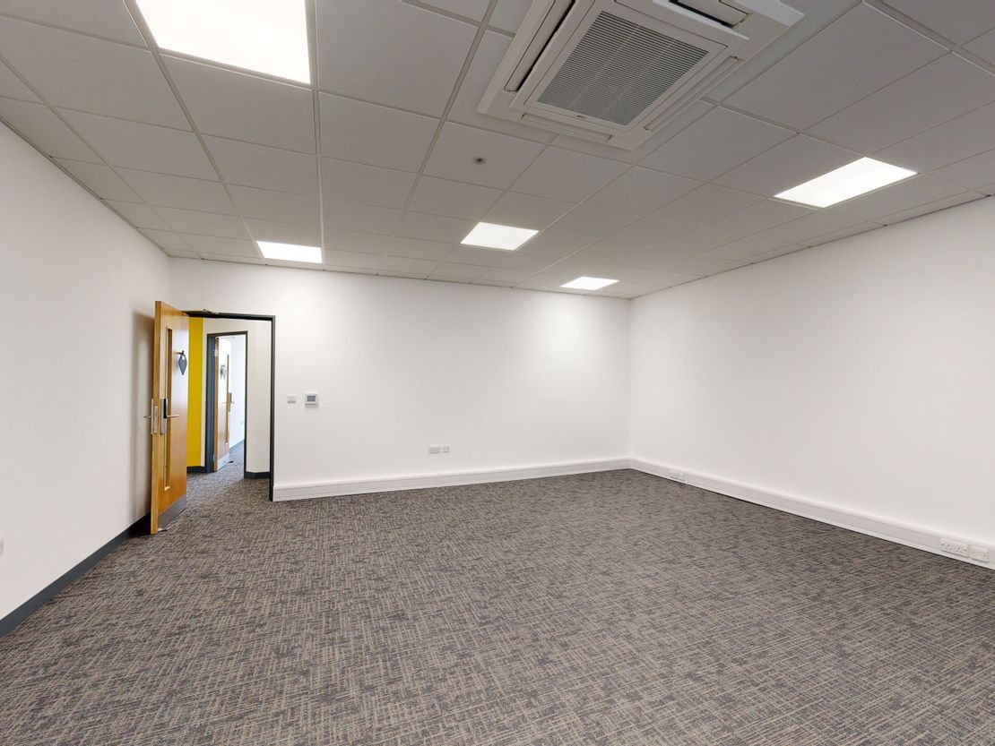 Cumberland House, 35 Park Row, Nottingham, Nottinghamshire, NG1 6EE