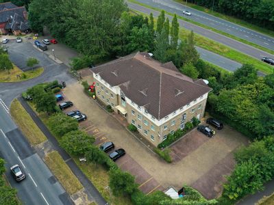 Property Image for 3 Paper Mill Drive, Redditch, Worcestershire, B98 8QJ