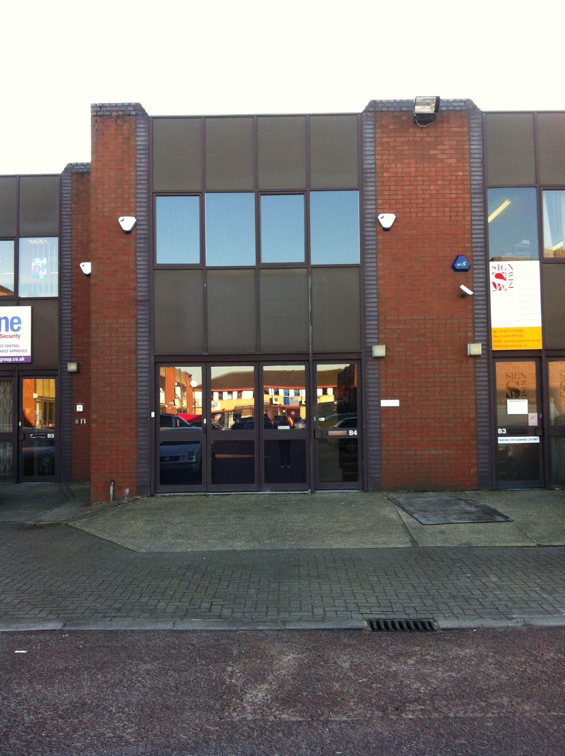To Let Unit B4 Spectrum Business Centre, Anthony's Way Medway City Estate, Rochester, Kent, ME2