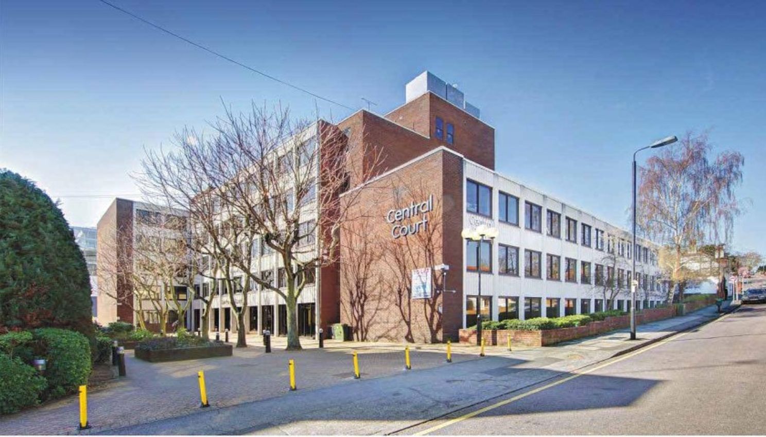 To Let Central Court, Knoll Rise, Orpington PropList