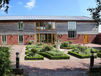Property Image for New Barn, Hurley Hall, Near Atherstone, Atherstone, Warwickshire, CV9 2HT