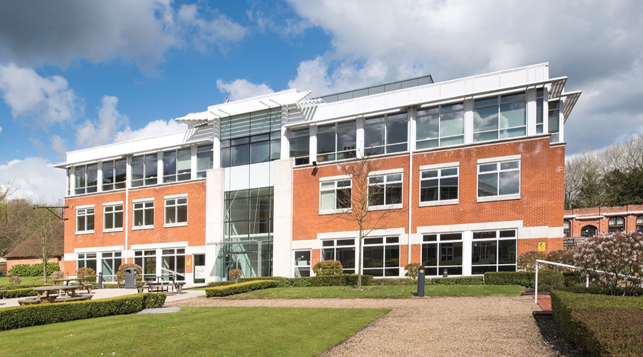 To Let Building 1, Chalfont Park, Gerrards Cross, Buckinghamshire, SL9