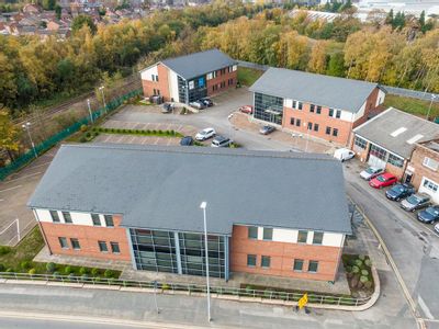 Property Image for Great Eastern House, Junction 7 Business Park, Wakefield Road, Leeds, West Yorkshire, LS10 3DQ