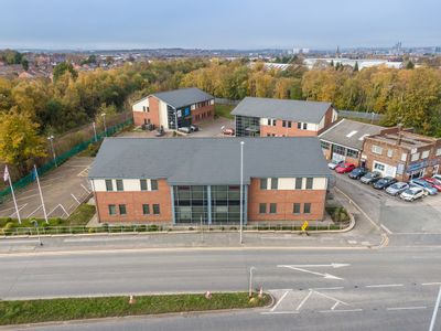 Property Image for Great Eastern House, Junction 7 Business Park, Wakefield Road, Leeds, West Yorkshire, LS10 3DQ