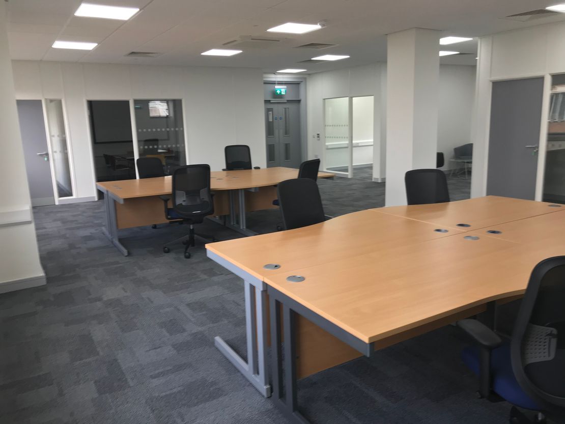 160 Falcon Road, London, Greater London, SW11 2LN