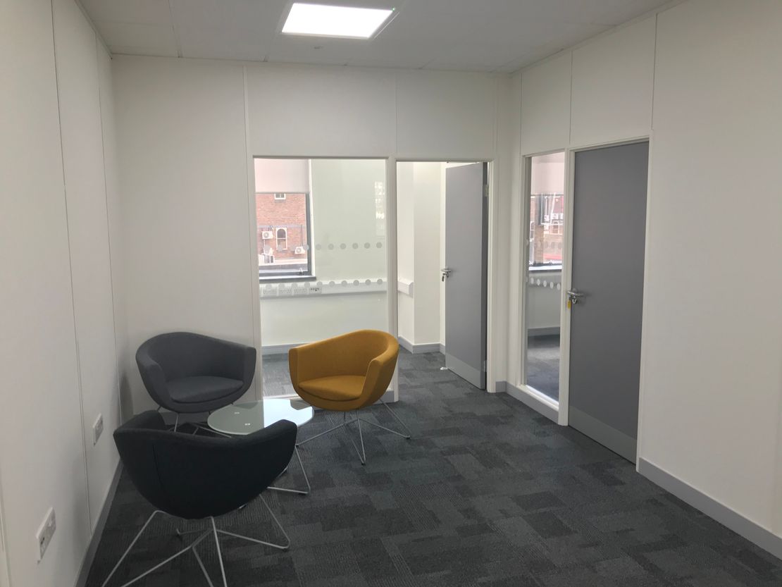 160 Falcon Road, London, Greater London, SW11 2LN