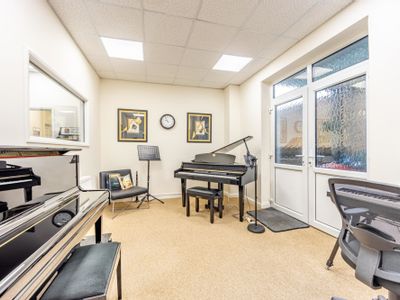 Property Image for 42 Lincoln Road | Skegness | Lincolnshire | PE25 2BJ